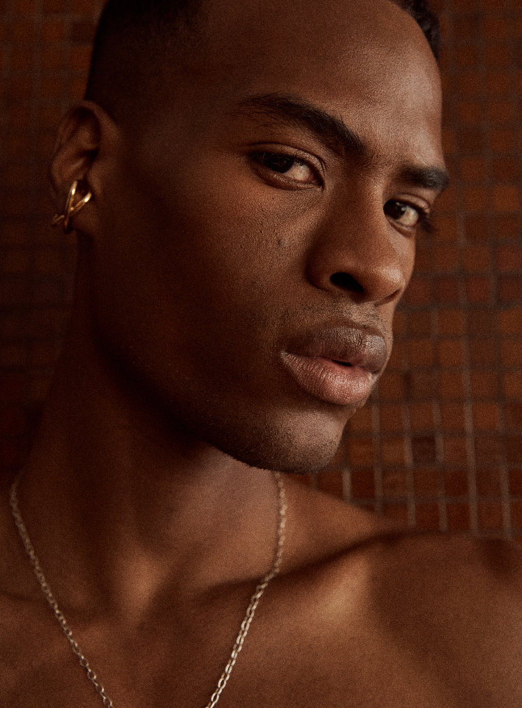 CHARLOTTE X EAR-CUFF