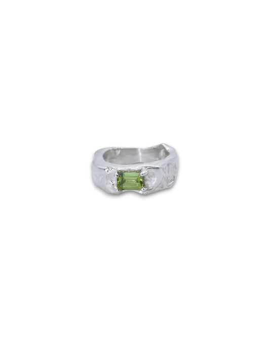 PERIDOT SQUARE FUSION RING