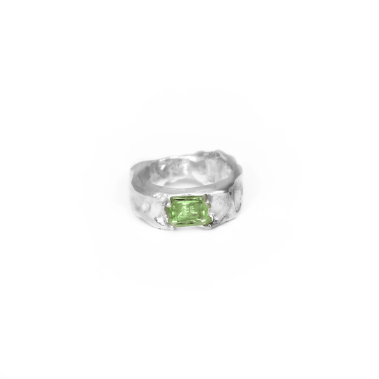 PERIDOT SQUARE FUSION RING